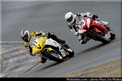 fsbk_pirelli_600_004_ledenon_2011.jpg