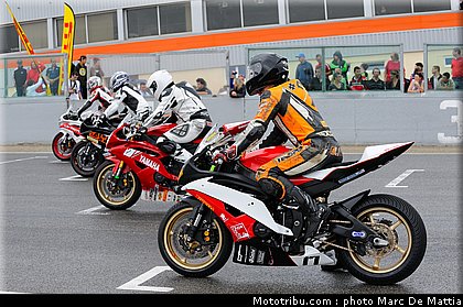 fsbk_pirelli_600_011_ledenon_2011.jpg