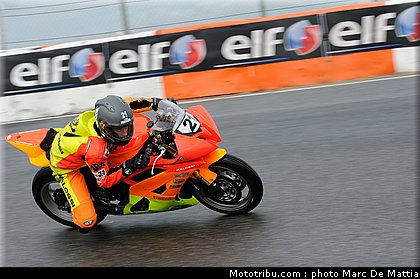 fsbk_pirelli_600_dumont_002_ledenon_2011.jpg