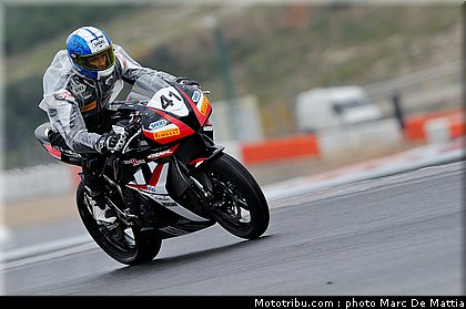 fsbk_pirelli_600_nigon_001_ledenon_2011.jpg