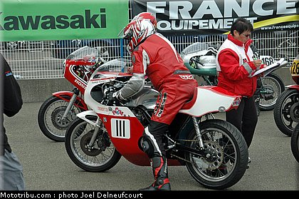 promosport_anciennes_09_le_mans_2011.jpg