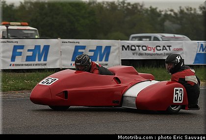 sidecar_dureau_001_fsbk_2012_nogaro.jpg