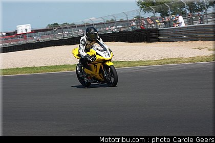 125_moto3_anne_001_fsbk_2012_le_vigeant.jpg