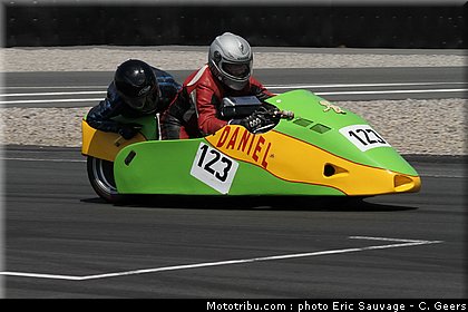 sidecar_simonneaux_001_fsbk_2012_le_vigeant.jpg