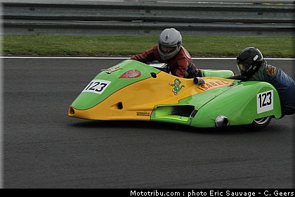 sidecar_simonneaux_005_fsbk_2012_le_vigeant.jpg