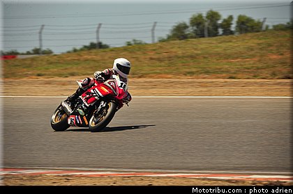 pirelli_600_locussol_004_fsbk_2012_ledenon_1.jpg