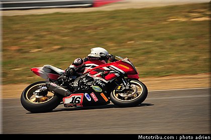 pirelli_600_locussol_005_fsbk_2012_ledenon_1.jpg