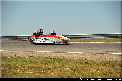 sidecar_barbier_debroise_003_fsbk_2012_ledenon_1.jpg