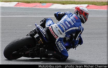 supersport_lagrive_01_fsbk_2012_magny_cours.jpg