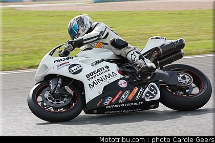 european_bikes_pouvillon_003_fsbk_2012_magny_cours.jpg