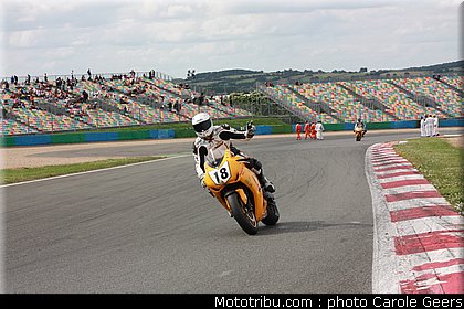 sbk_brunet_003_fsbk_2012_magny_cours.jpg