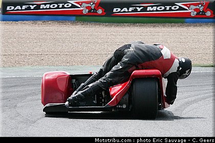 dureau_roux_004_sidecar_fsbk_2012_magny_cours.jpg