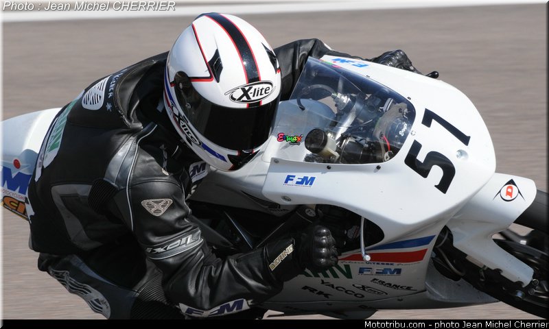 MOTO 