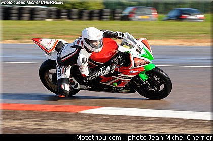 pirelli_berchet_01_fsbk_2012_dijon.jpg