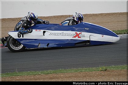 brunazzi_rigondeau_06_sidecar_fsbk_2012_dijon.jpg