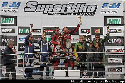 podium_1_3_sidecar_fsbk_2012_dijon.jpg