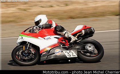 european_bikes_salles_01_fsbk_2012_ledenon_2.jpg