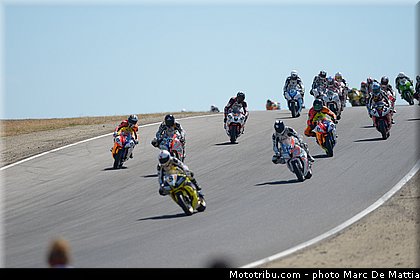pirelli_600_010_fsbk_2012_ledenon_2.jpg