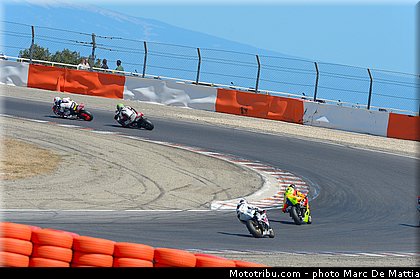 pirelli_600_020_fsbk_2012_ledenon_2.jpg