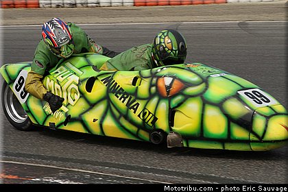 sidecar_le_bail_chaigneau_02_fsbk_2012_ledenon.jpg