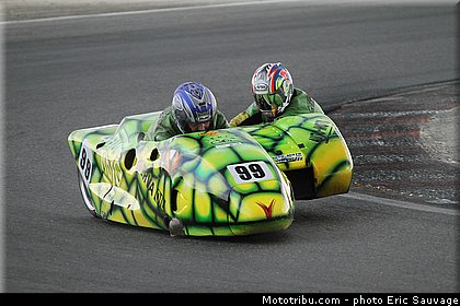 sidecar_le_bail_chaigneau_04_fsbk_2012_ledenon.jpg
