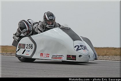 sidecar_leguen_cacciolatto_03_fsbk_2012_ledenon.jpg