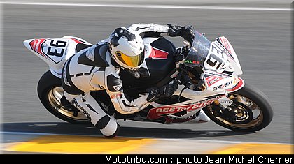 pirelli_junior_14_fsbk_2012_le_mans_roulage.jpg