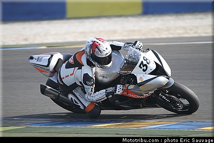 pirelli_06_fsbk_2012_le_mans_roulage.jpg