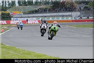 pirelli_600_02_fsbk_2013_nogaro.jpg
