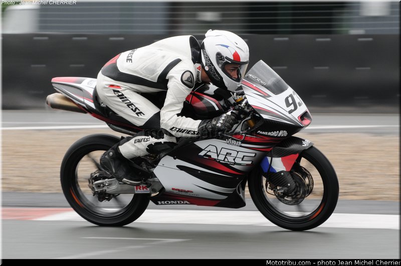 MOTO 