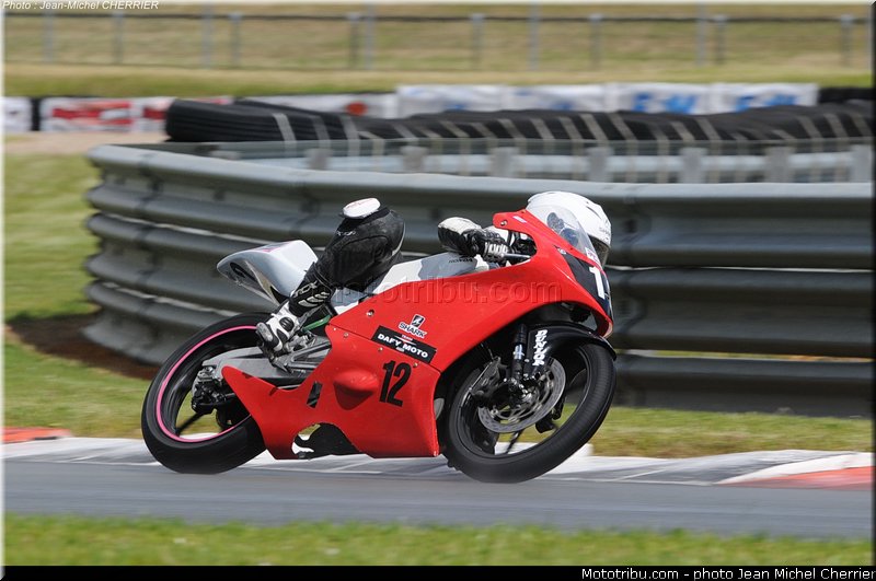 MOTO 