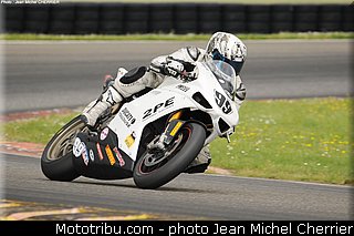 european_bikes_pouvillon_001_fsbk_2013_le_vigeant.jpg
