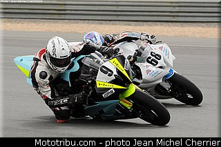 pirelli_600_004_fsbk_2013_le_vigeant.jpg