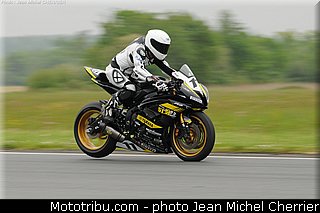 pirelli_600_clere_004_fsbk_2013_le_vigeant.jpg
