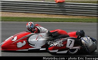 gallerne_guilliot_002_sidecar_fsbk_2013_le_vigeant.jpg