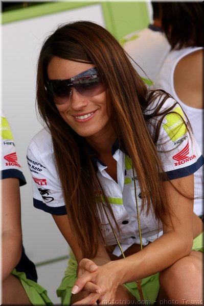 0153-pitbabes-sanmarin-sbk2007-003-