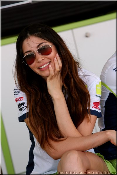 0159-pitbabes-sanmarin-sbk2007-009-