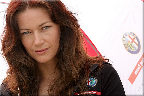 0125-pitbabes-italie-monza-sbk2007-028-.jpg