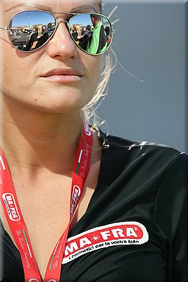 0260-pitbabes-vallelunga-sbk2007-031-.jpg