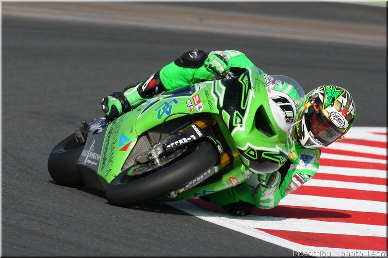 0379-021nieto2-magnycours2007