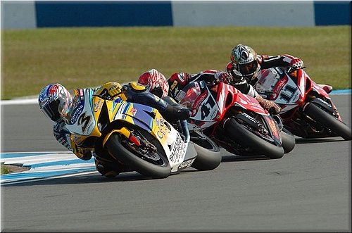 0107-034sbk-donington011-donington2007.jpg