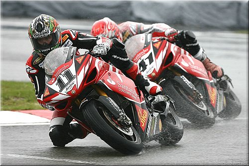 0213-013corser3-silverstone2007.jpg
