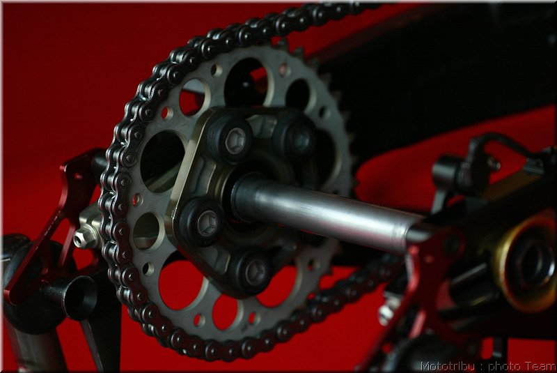 0136-silverstone2007-007