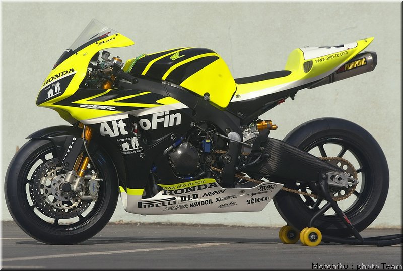 honda1000cbr-morelli_2