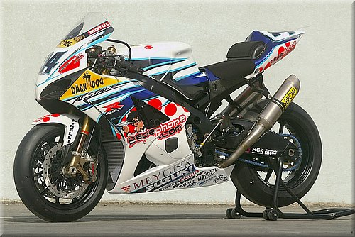 suzukigsxr1000-kagayama_1.jpg