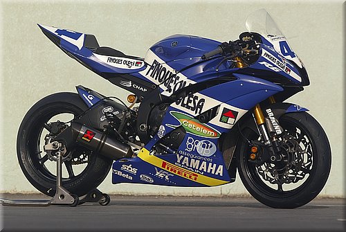 yamahar6-salom_2.jpg