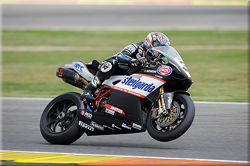sbk-biaggi_02.jpg