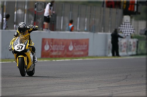 sbk-lanzi_1.jpg