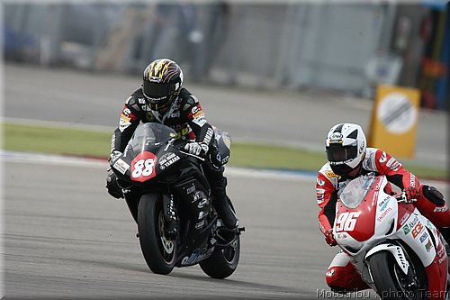 stk1000_006.jpg