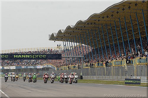 superbike_001.jpg